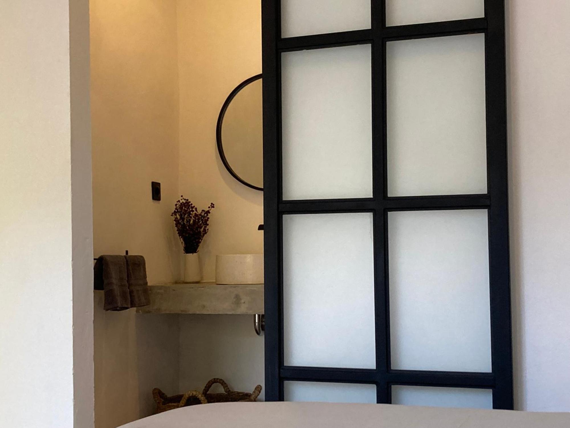 Rebels Point Hotel Jimbaran  Bilik gambar